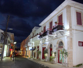  Kiniras Traditional Hotel & Restaurant  Пафос